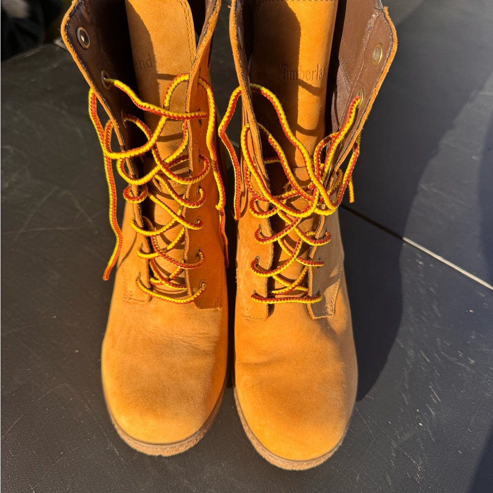 Timberland Women's Tan Leather Boots - Picture 3 of 8